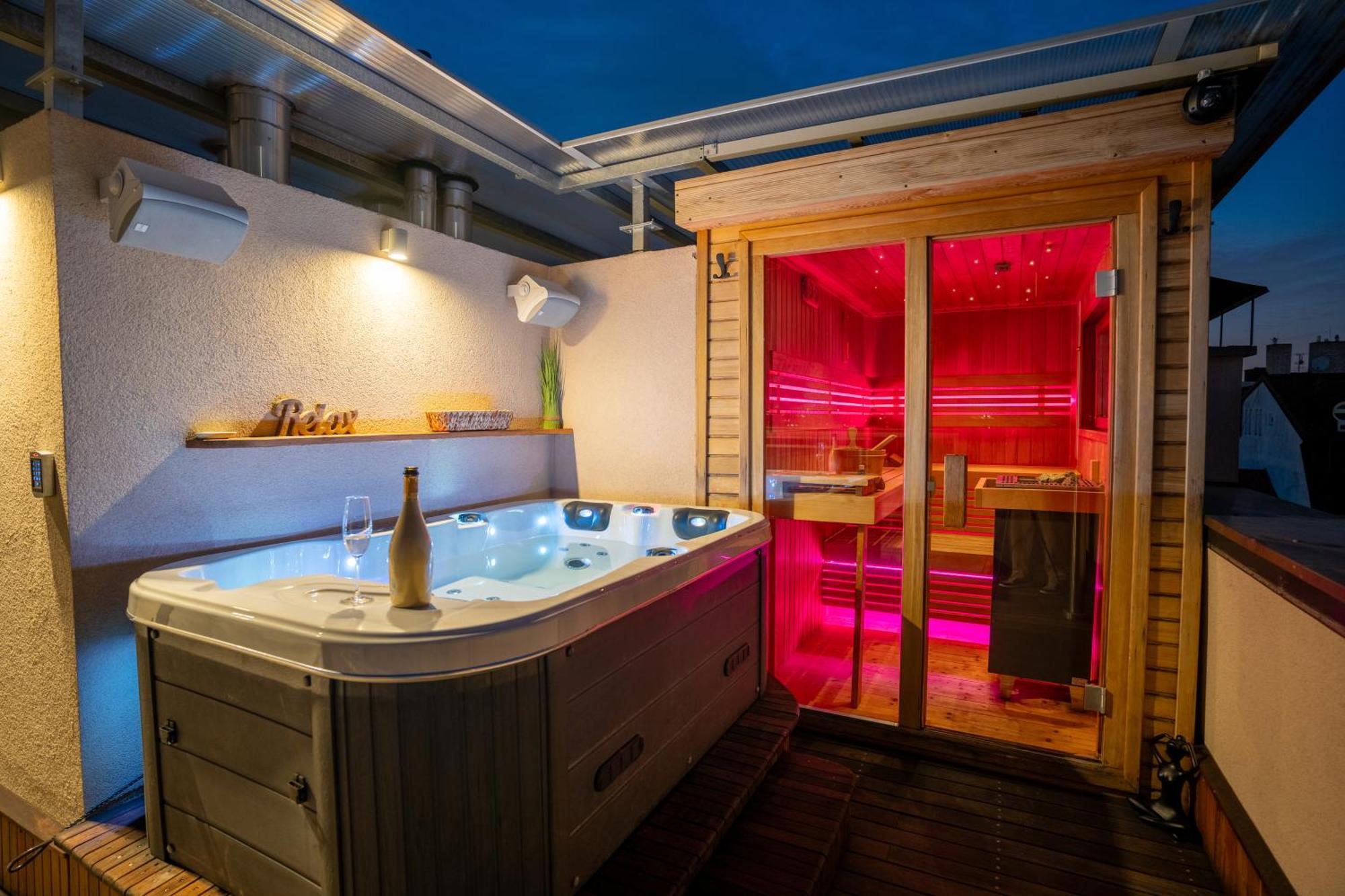Luxury Rooftop Appartment With Fantastic Views Prague Extérieur photo